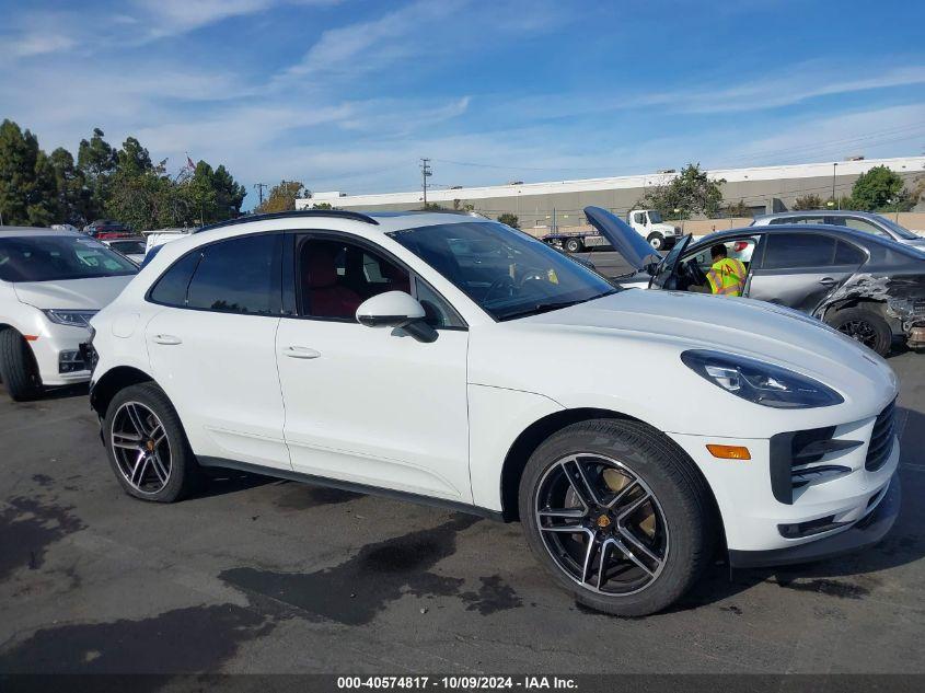 PORSCHE MACAN  2021