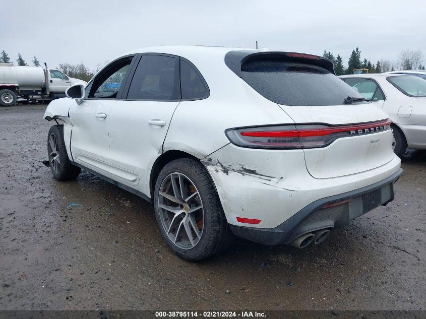 PORSCHE MACAN T 2023