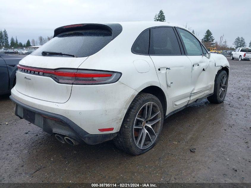 PORSCHE MACAN T 2023