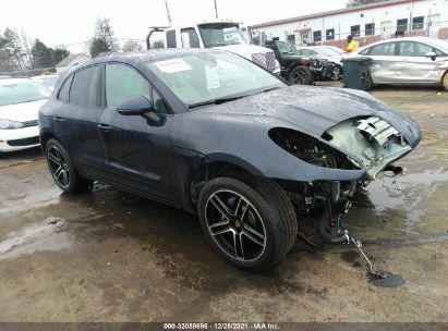 PORSCHE MACAN  2021