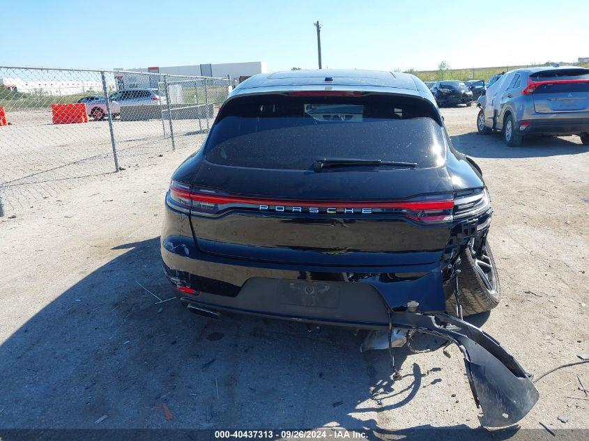 PORSCHE MACAN  2021