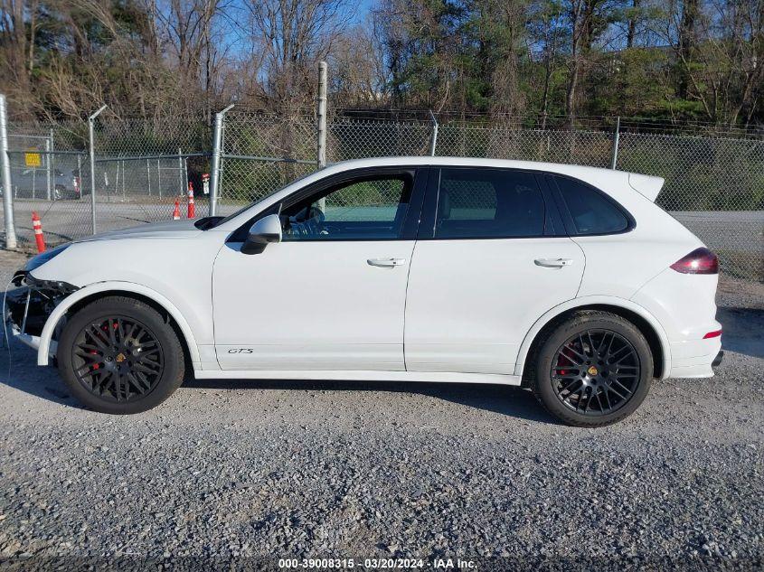 PORSCHE CAYENNE GTS 2018