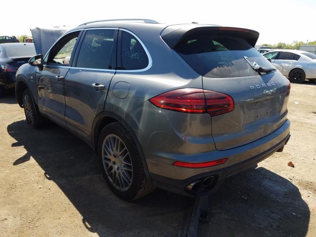 PORSCHE CAYENNE SE 2016