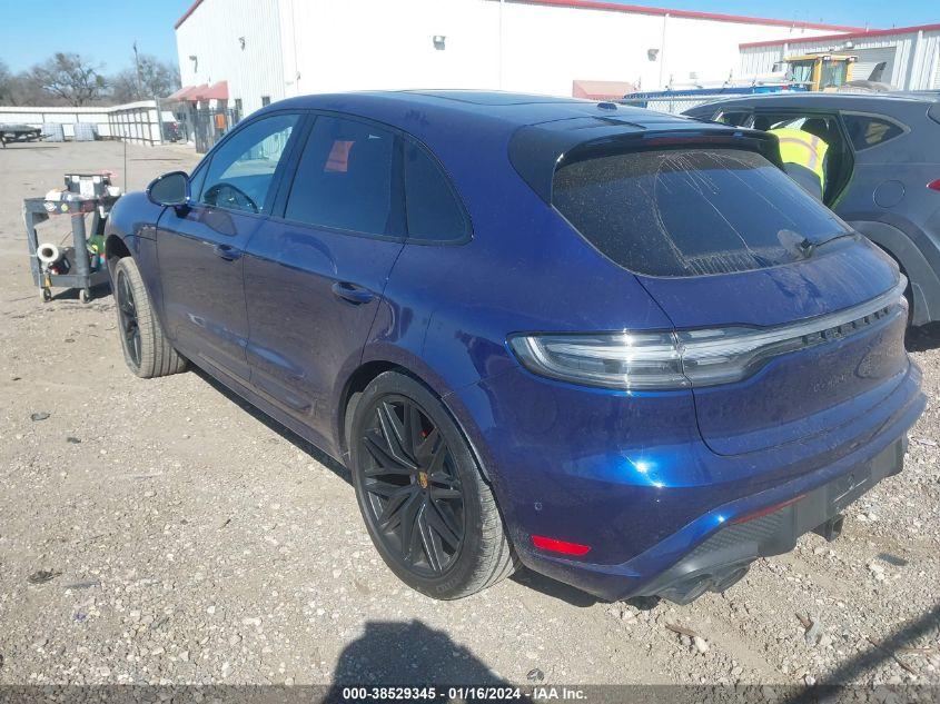 PORSCHE MACAN GTS 2024