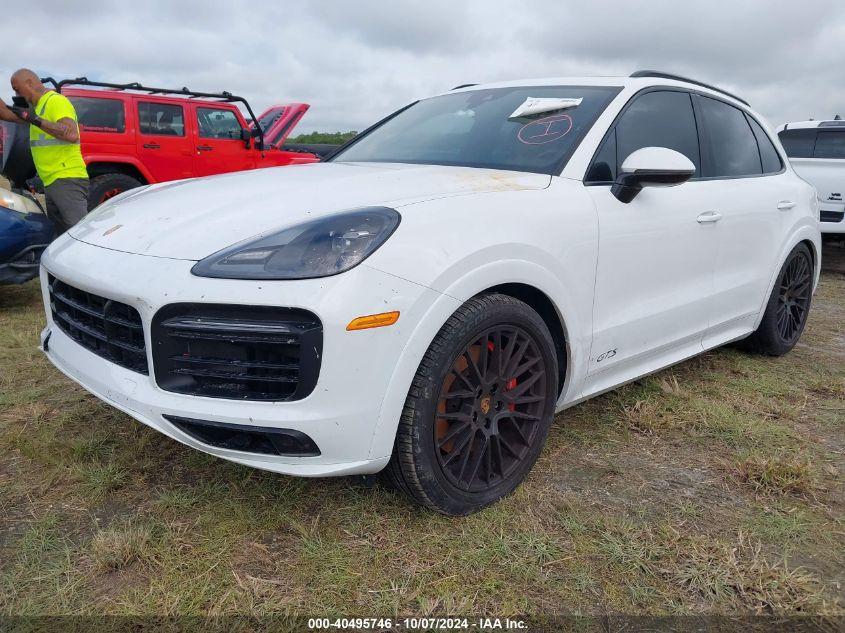 PORSCHE CAYENNE GTS 2022