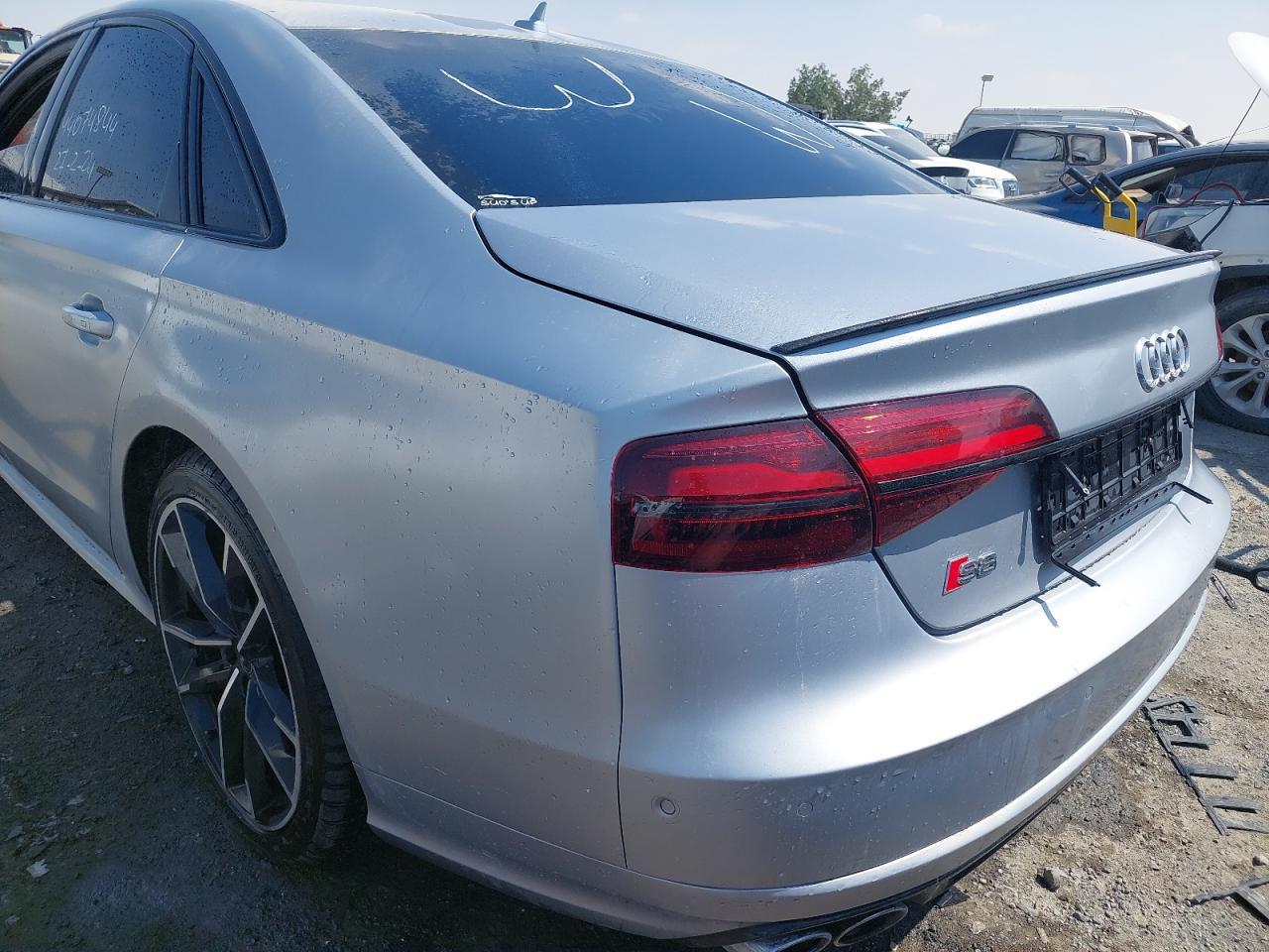 AUDI A8  2017