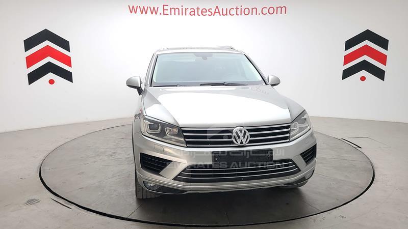 Volkswagen Touareg  2015