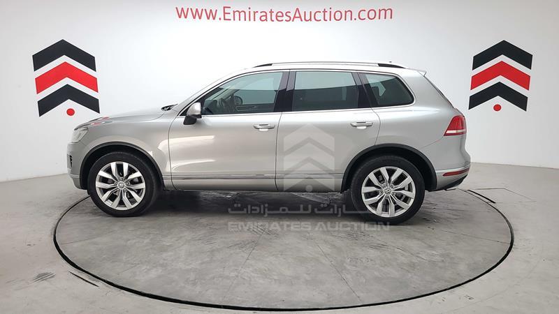 Volkswagen Touareg  2015