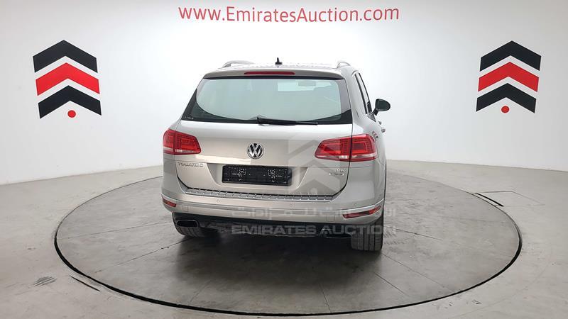 Volkswagen Touareg  2015