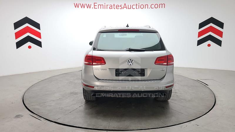 Volkswagen Touareg  2015