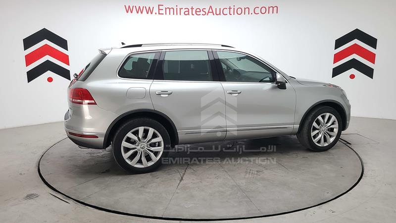 Volkswagen Touareg  2015