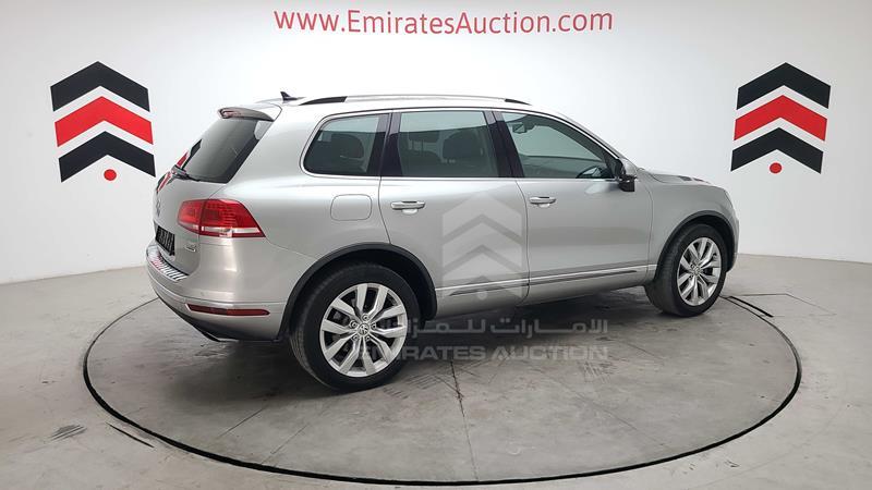 Volkswagen Touareg  2015