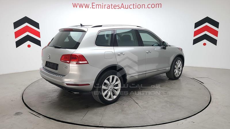 Volkswagen Touareg  2015