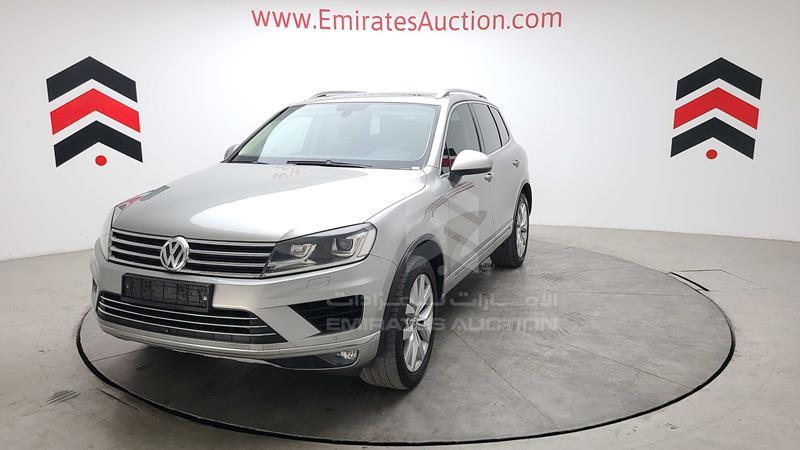 Volkswagen Touareg  2015