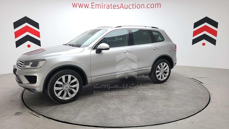 Volkswagen Touareg  2015