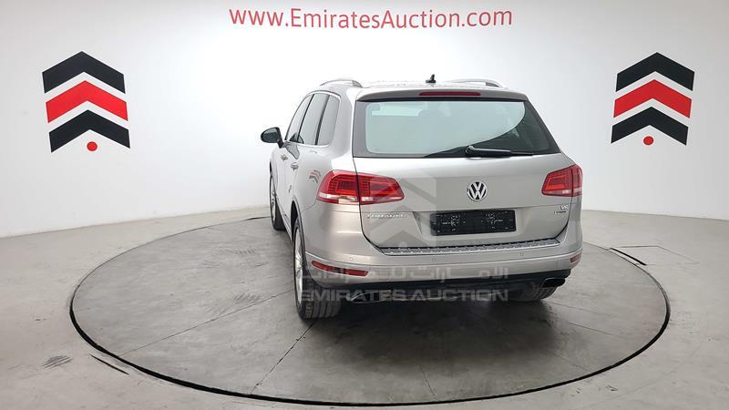 Volkswagen Touareg  2015