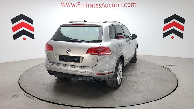 Volkswagen Touareg  2015