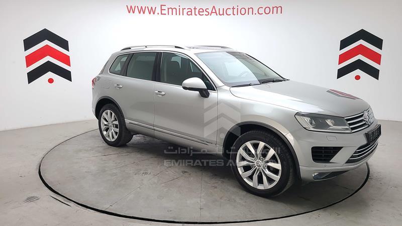 Volkswagen Touareg  2015