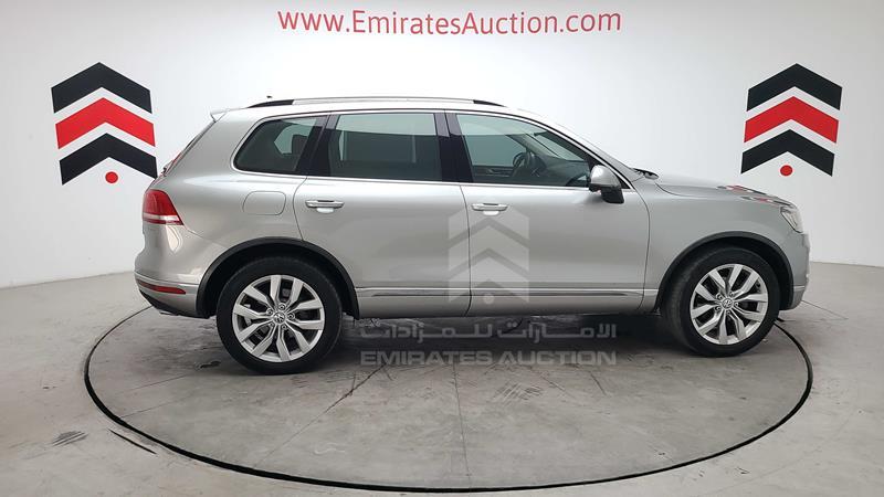 Volkswagen Touareg  2015