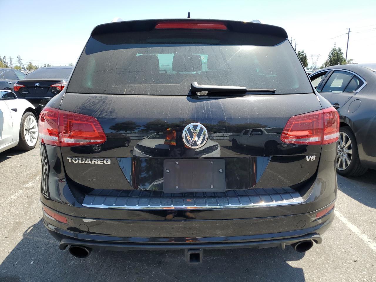 VOLKSWAGEN TOUAREG V6 2014