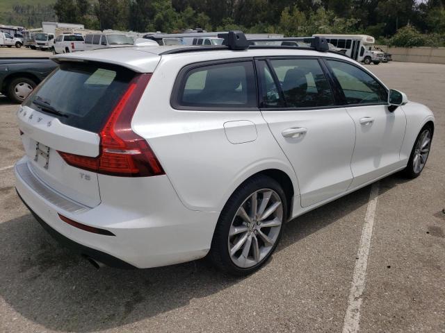 VOLVO V60 T5 MOM 2020