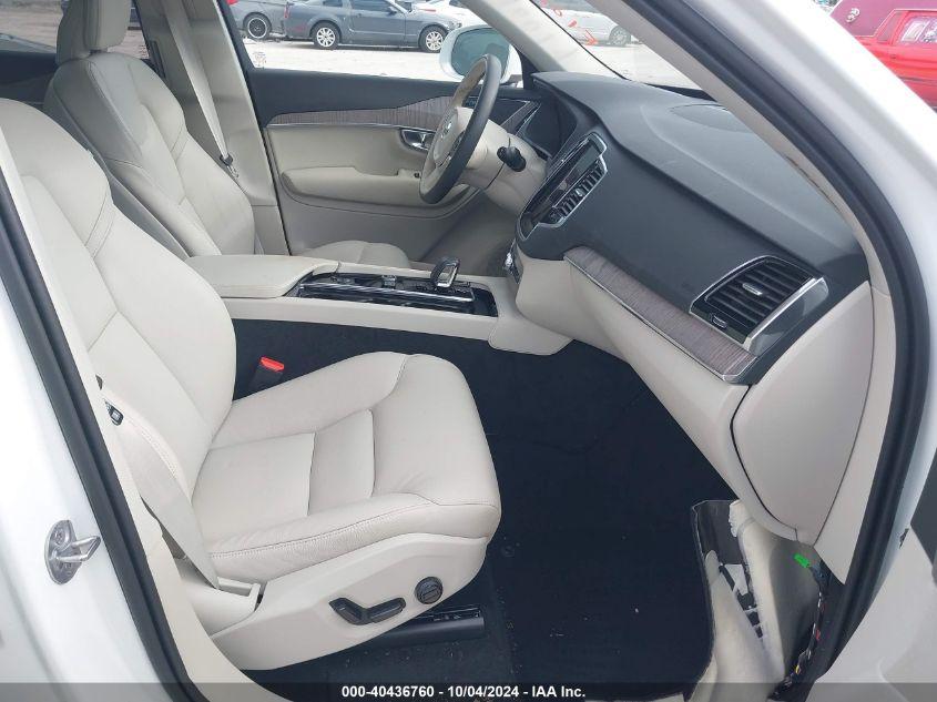 VOLVO XC90 B6 PLUS BRIGHT THEME 7-SEATER 2024