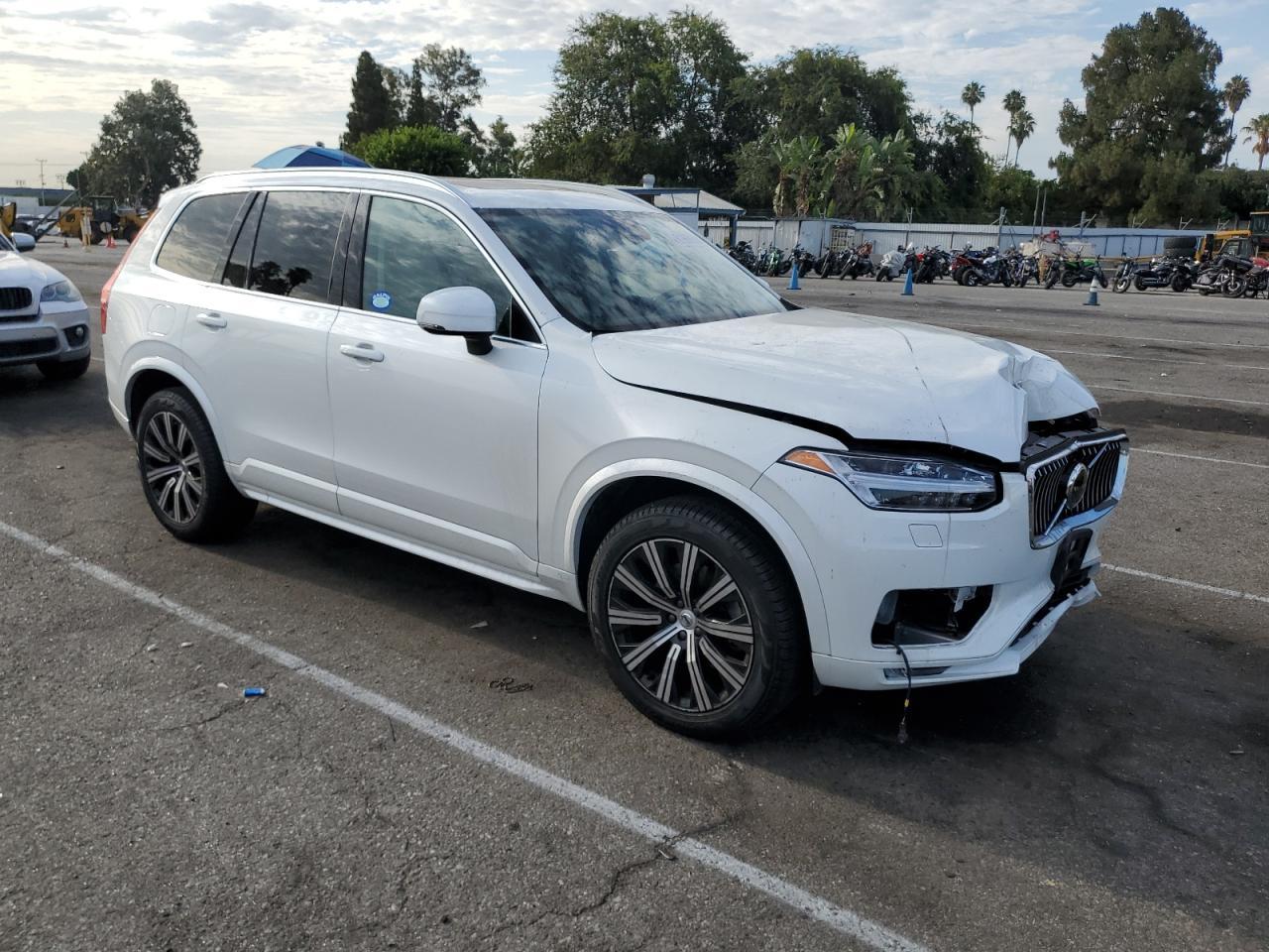 VOLVO XC90 CORE  2023