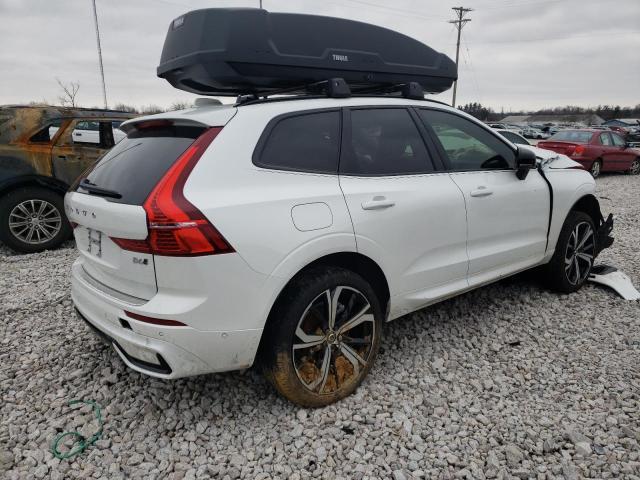 VOLVO XC60 B6 R-  2022