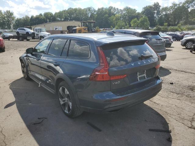 VOLVO V60 CROSS 2020