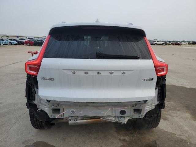 VOLVO XC40 T5 2020