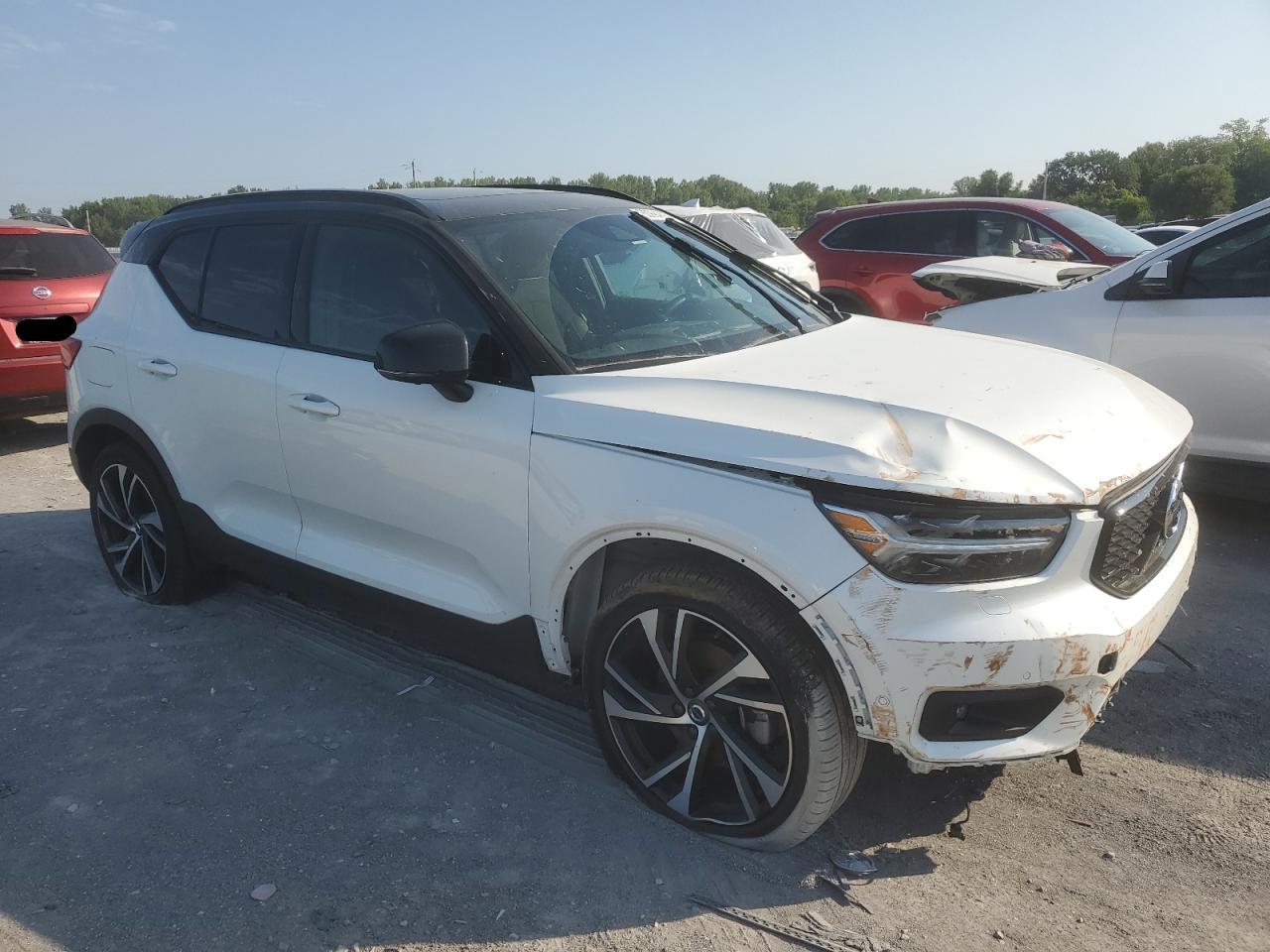 VOLVO XC40 T5 R- T5 R- 2022