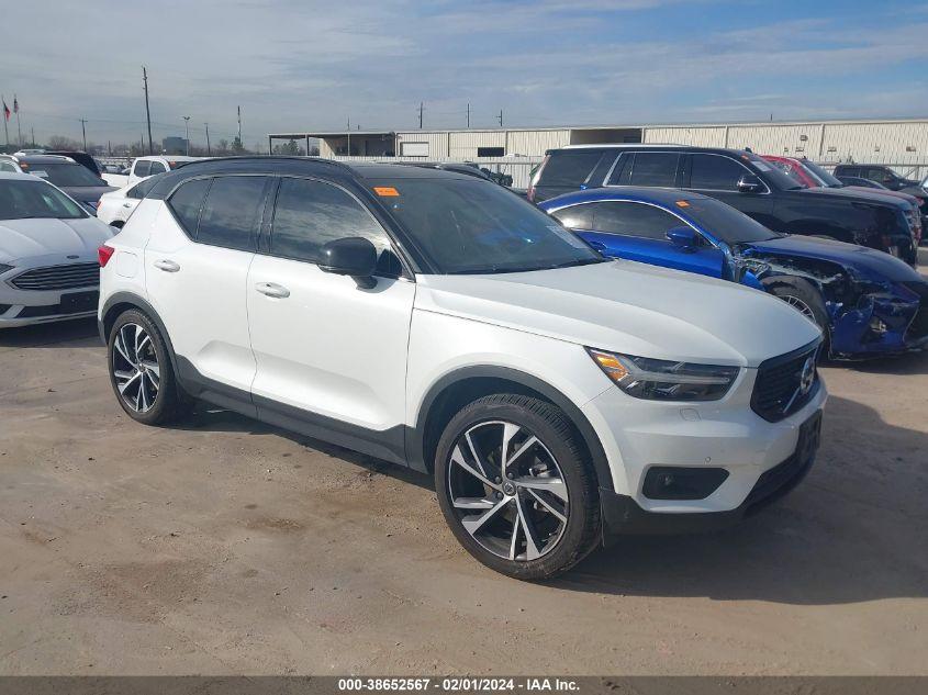 VOLVO XC40 T5 R-DESIGN 2021