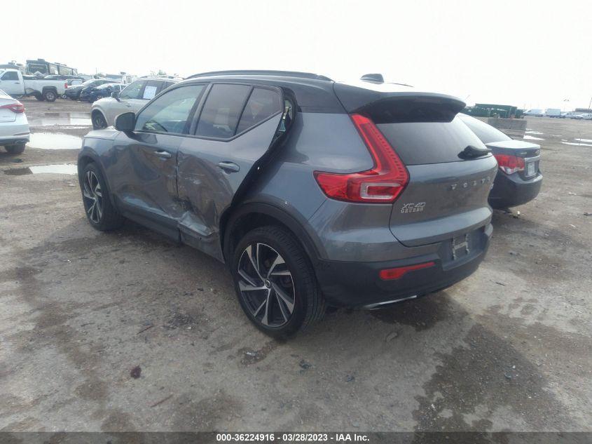 VOLVO XC40 R-DESIGN 2019