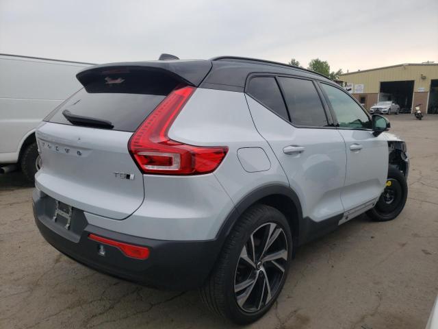 VOLVO XC40 T5 R- 2021