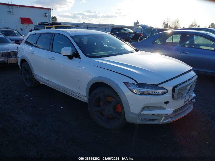 VOLVO V90 CROSS COUNTRY T6 VOLVO OCEAN RACE 2018