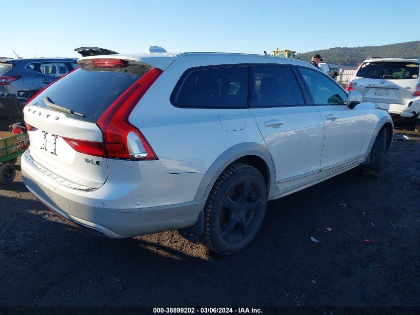 VOLVO V90 CROSS COUNTRY T6 VOLVO OCEAN RACE 2018