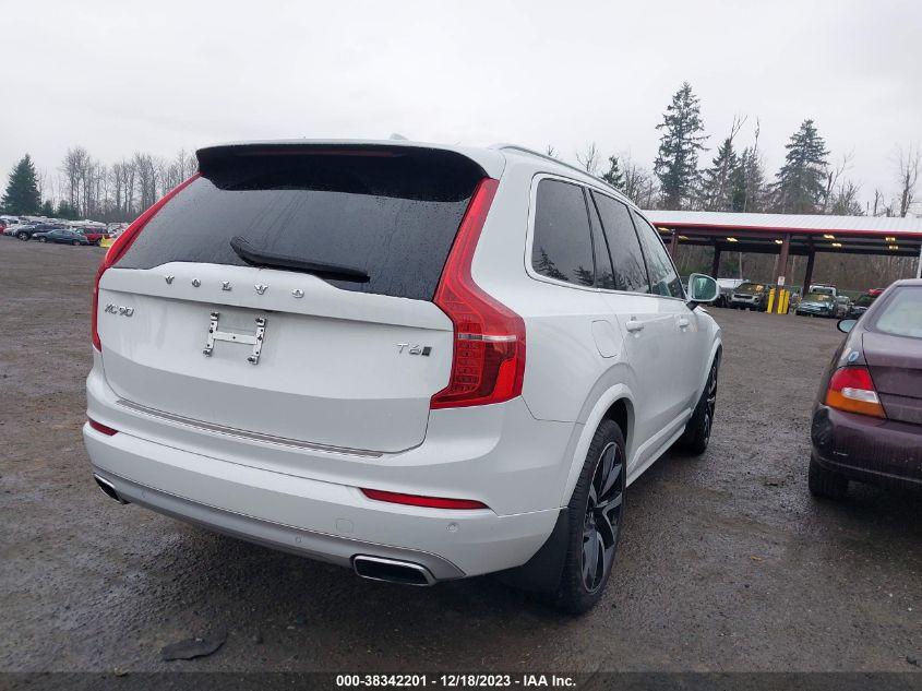 VOLVO XC90 T6 MOMENTUM 7 PASSENGER 2020