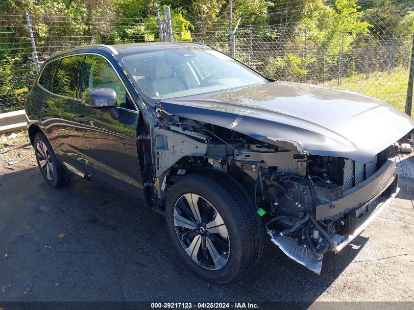 VOLVO XC60 RECHARGE PLUG-IN HYBRID T8 PLUS BRIGHT THEME 2023