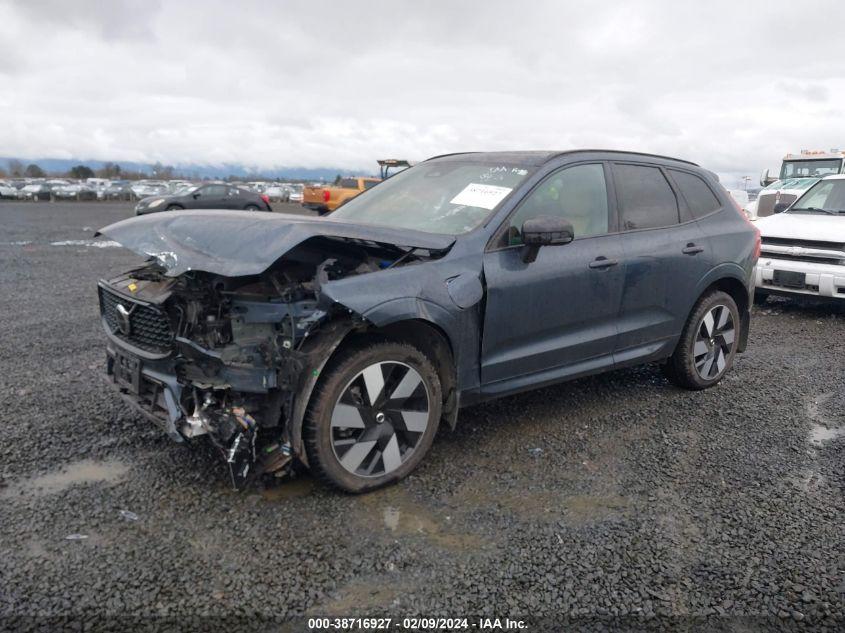 VOLVO XC60 RECHARGE PLUG-IN HYBRID T8 ULTIMATE DARK THEME 2023