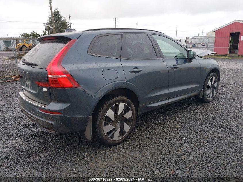 VOLVO XC60 RECHARGE PLUG-IN HYBRID T8 ULTIMATE DARK THEME 2023