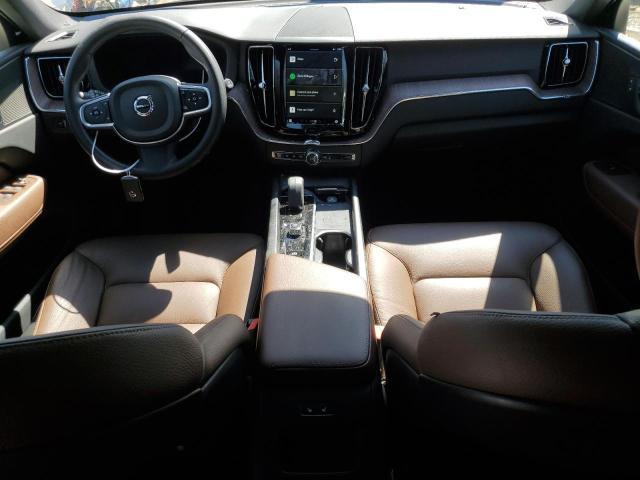 VOLVO XC60 B5 MO  2022