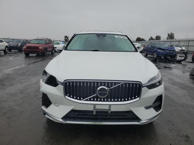 VOLVO XC60 PLUS  2023