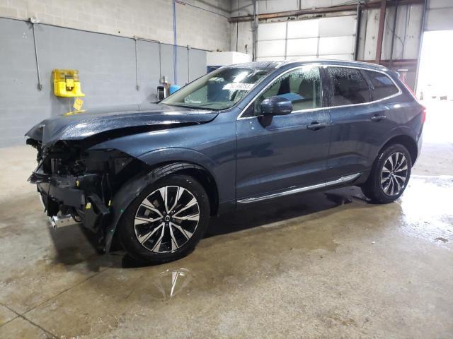 VOLVO XC60 PLUS  2023