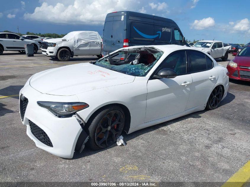 ALFA ROMEO GIULIA SPORT RWD 2020